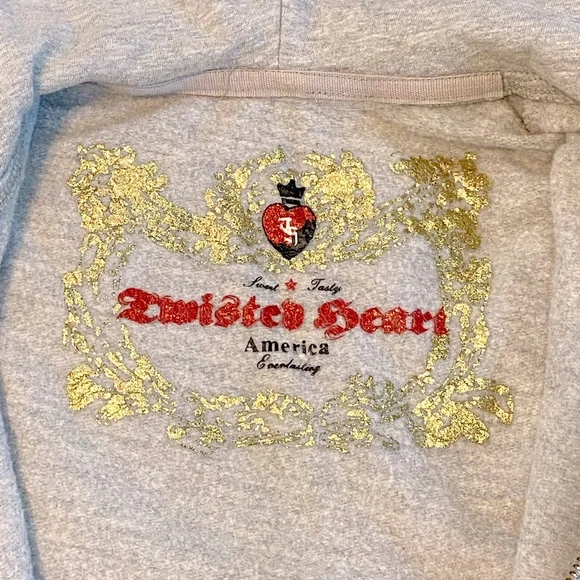 Twisted Heart Zip Up Hoodie - Picture 3 of 10